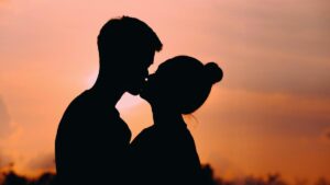 Los cinco beneficios físicos y mentales de tener sexo con frecuencia