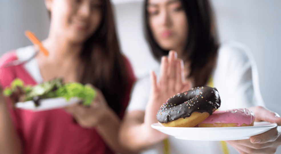 Alimentos ultraprocesados: ¿por qué los científicos están alarmados por lo que pasa en el cerebro?